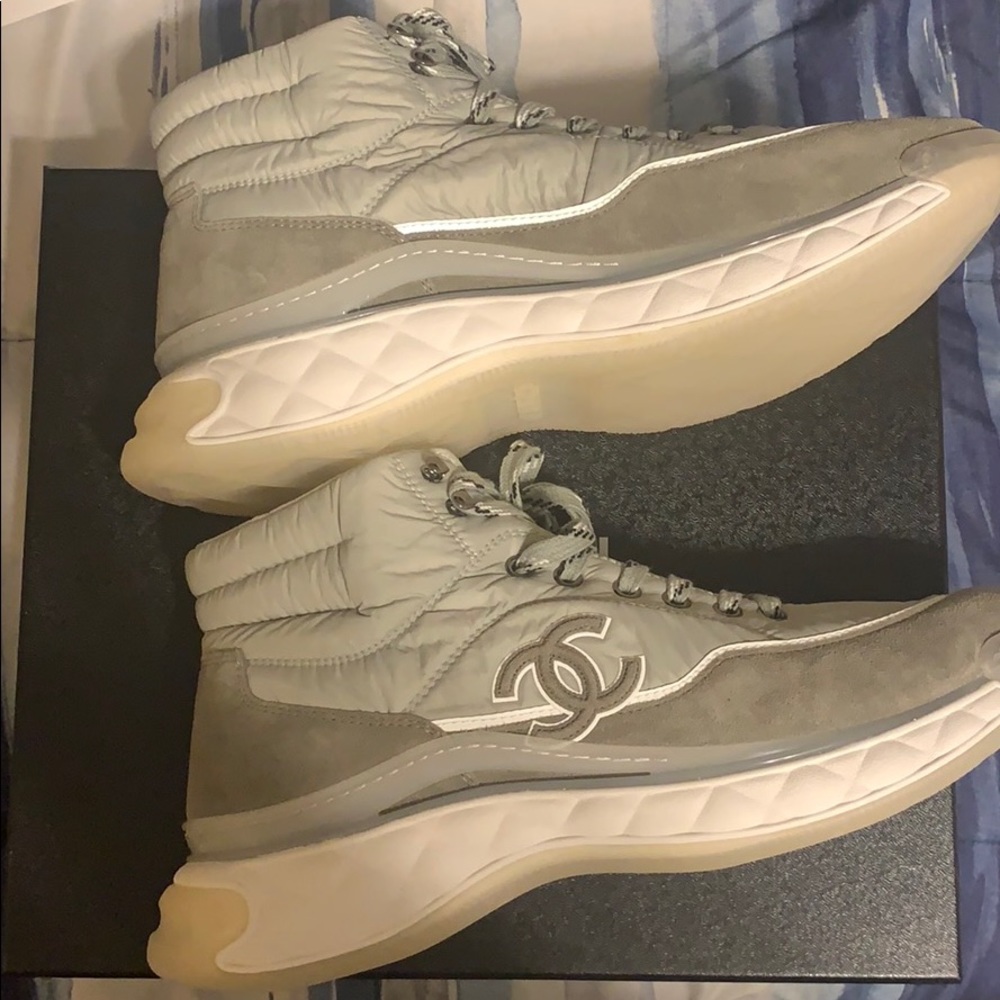 CHANEL GREY SNEAKERS